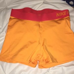 Nike spandex
